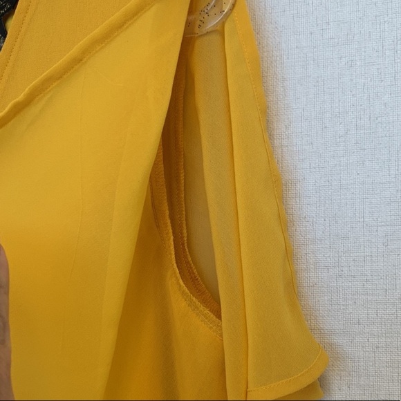 Thalia Sodi Gold Dress • Sz M - Picture 3 of 11